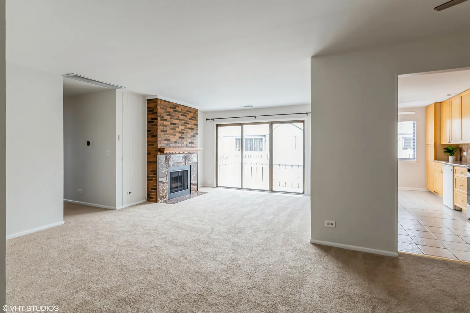 261 Driftwood Ln, ,  60193, USA 60193-Schaumburg-IL