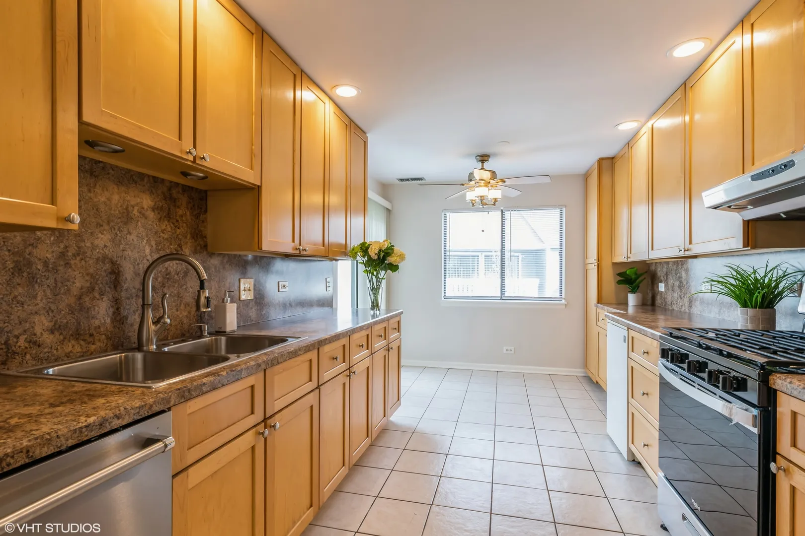 261 Driftwood Ln, ,  60193, USA 60193-Schaumburg-IL