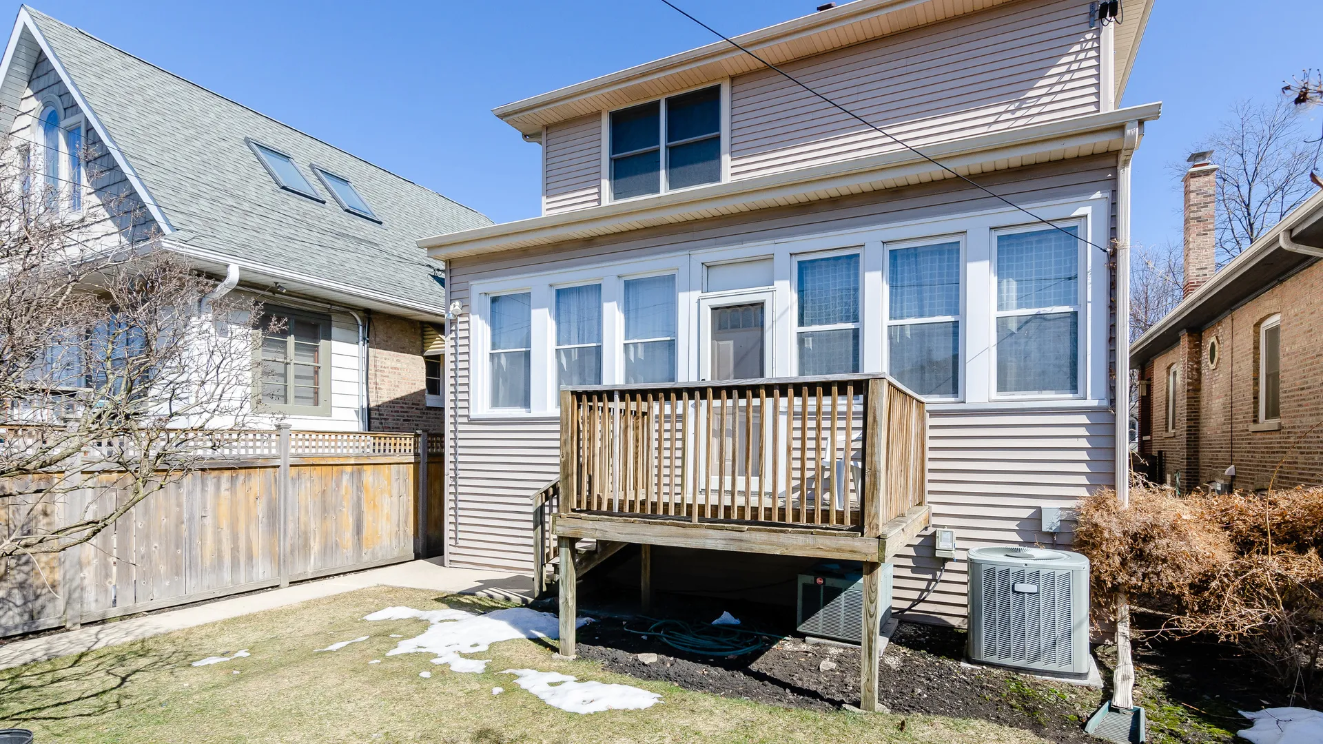 1033 Hayes Ave, ,  60302, USA 60302-Oak Park-IL