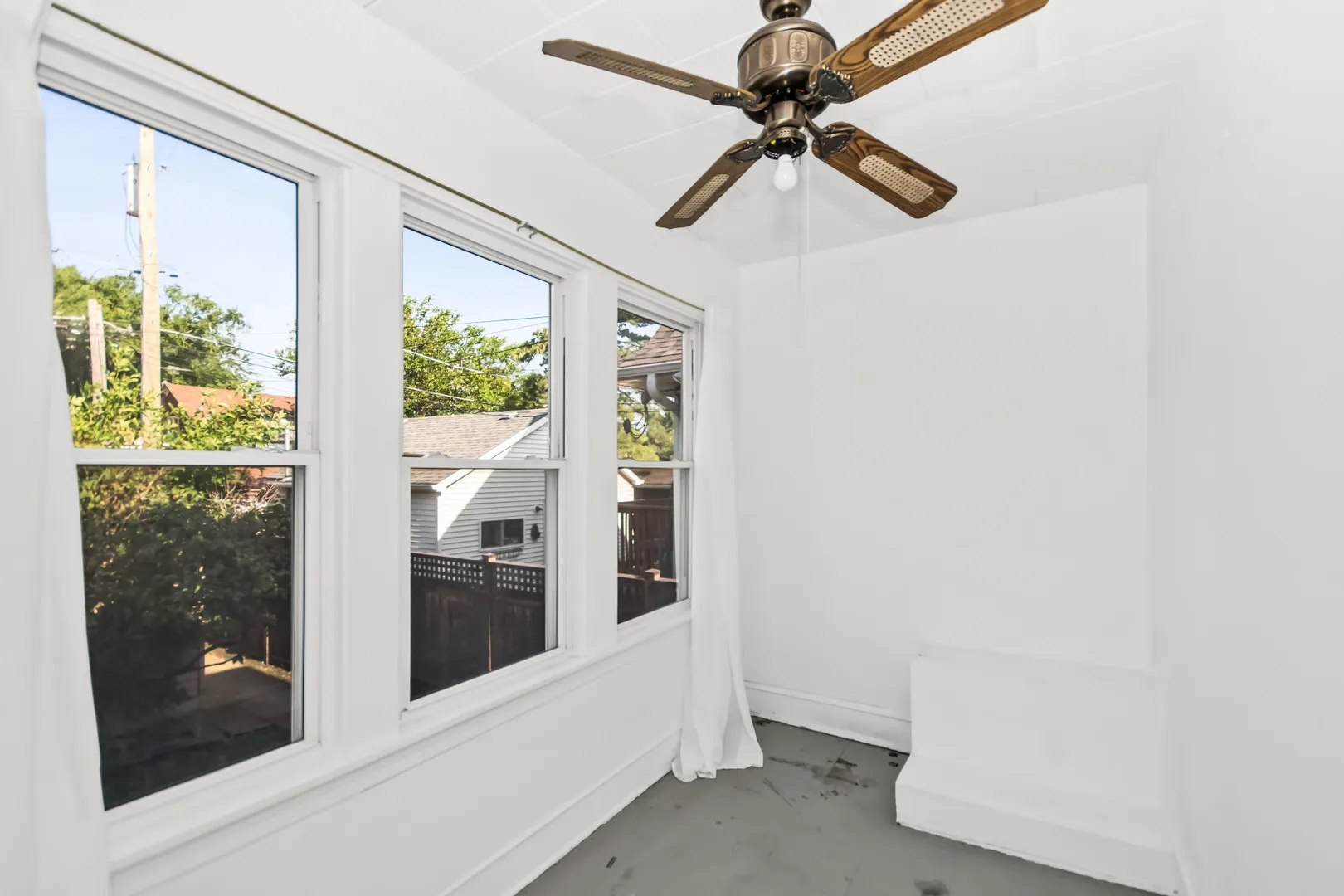 1033 Hayes Ave, ,  60302, USA 60302-Oak Park-IL