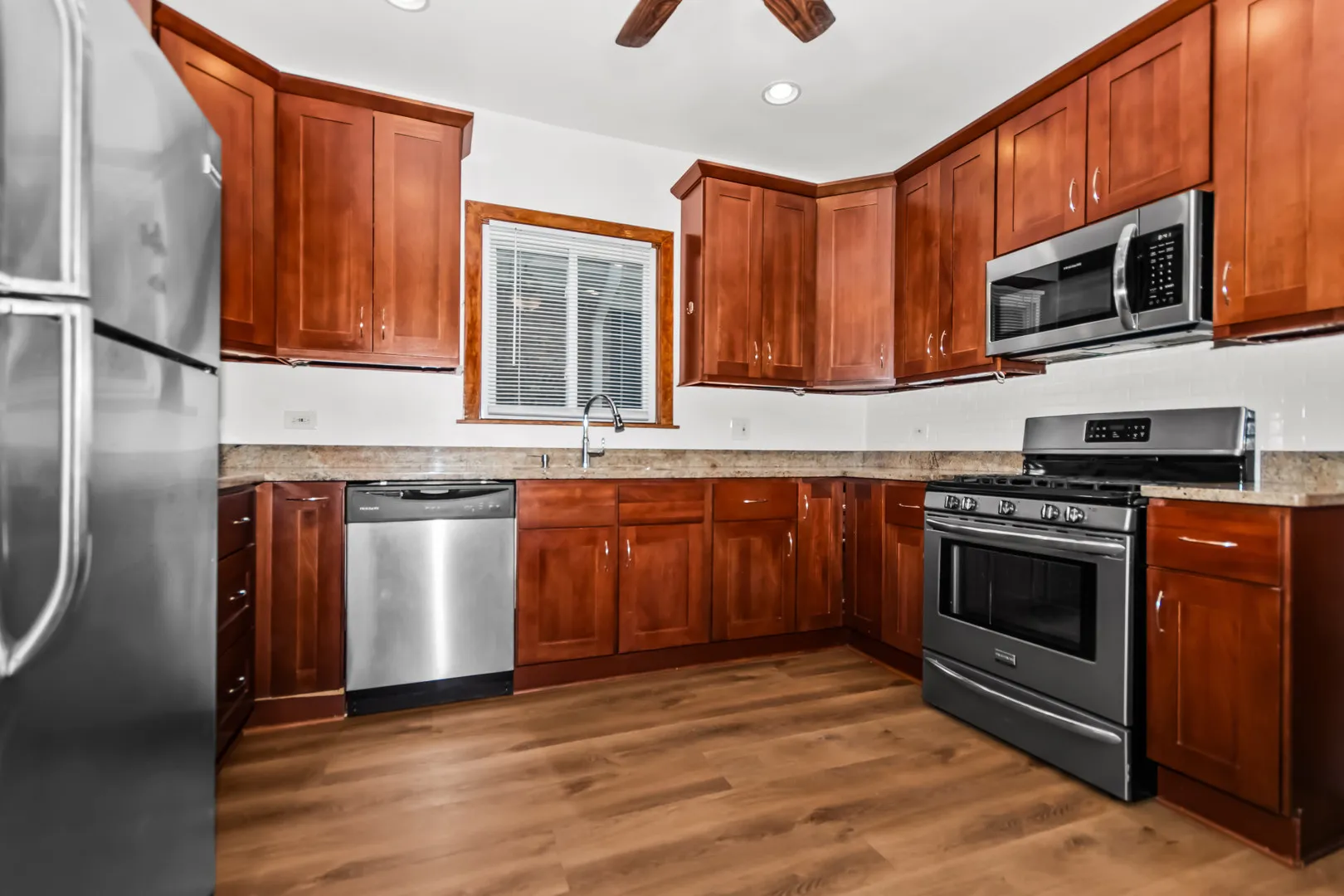1033 Hayes Ave, ,  60302, USA 60302-Oak Park-IL