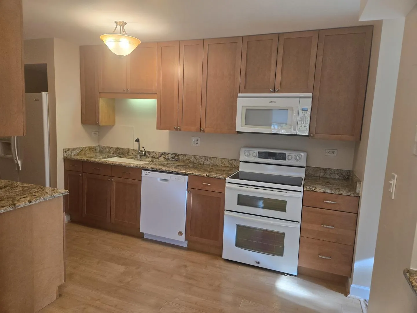 1605 E Central Rd, , 60005, USA 60005-Arlington Heights-IL