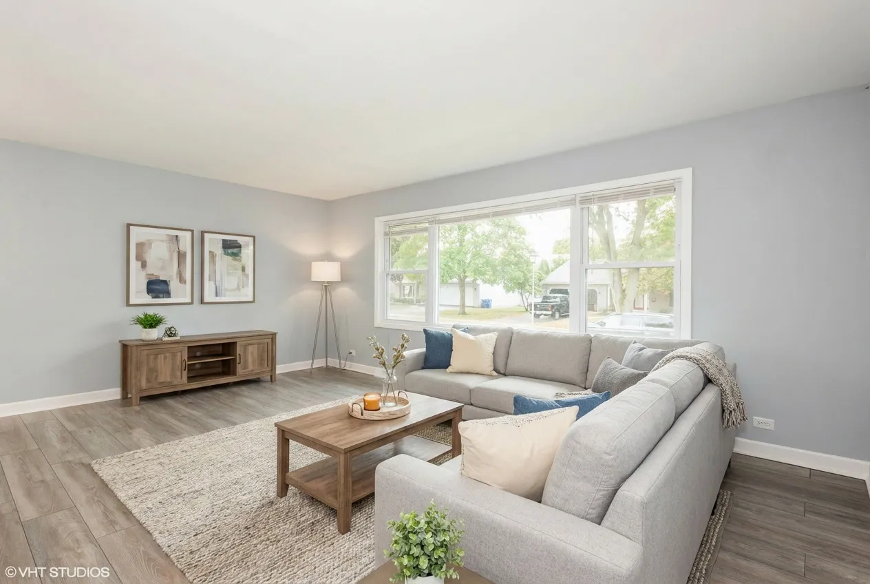 319 Shirley Ct, ,  60187, USA 60187-Wheaton-IL