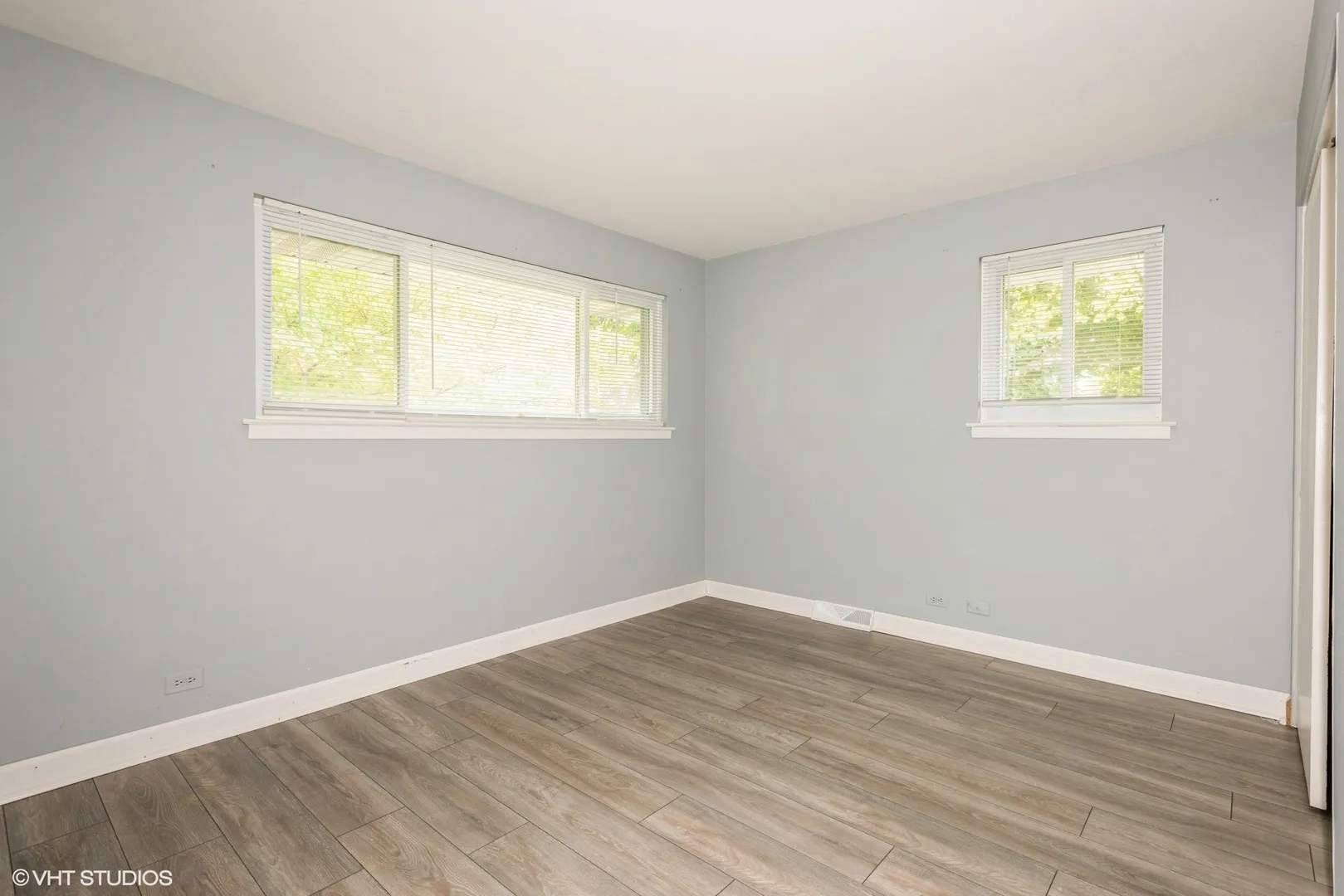 319 Shirley Ct, ,  60187, USA 60187-Wheaton-IL