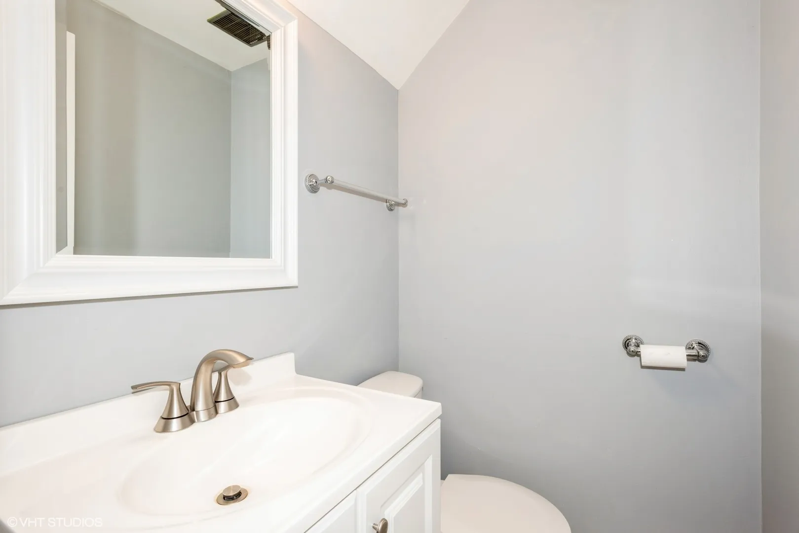 319 Shirley Ct, ,  60187, USA 60187-Wheaton-IL