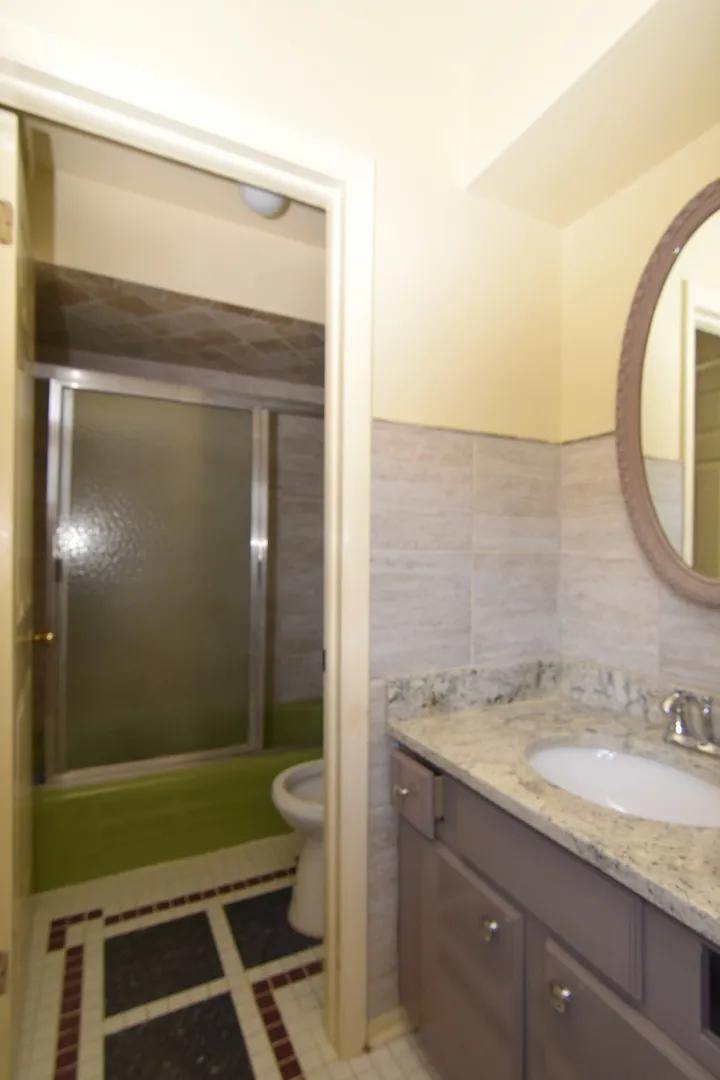 5025 Carol St, ,  60077, USA 60077-Skokie-IL