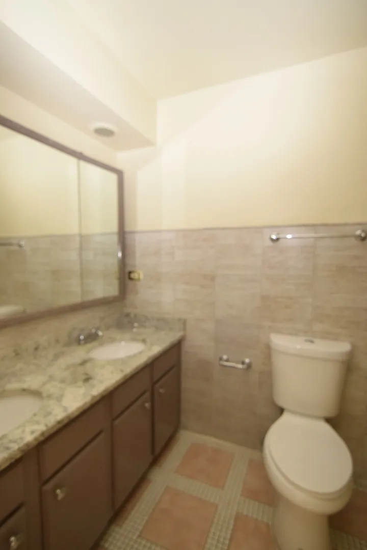 5025 Carol St, ,  60077, USA 60077-Skokie-IL