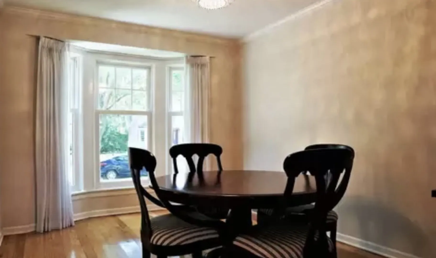 6843 Tripp Ave, , 60712, USA 60712-Lincolnwood-IL