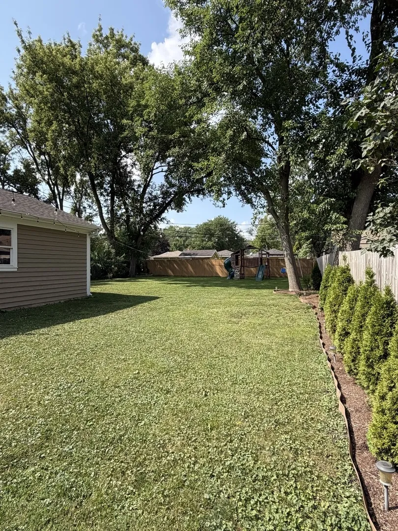 2204 Campbell St, ,  60008, USA 60008-Rolling Meadows-IL