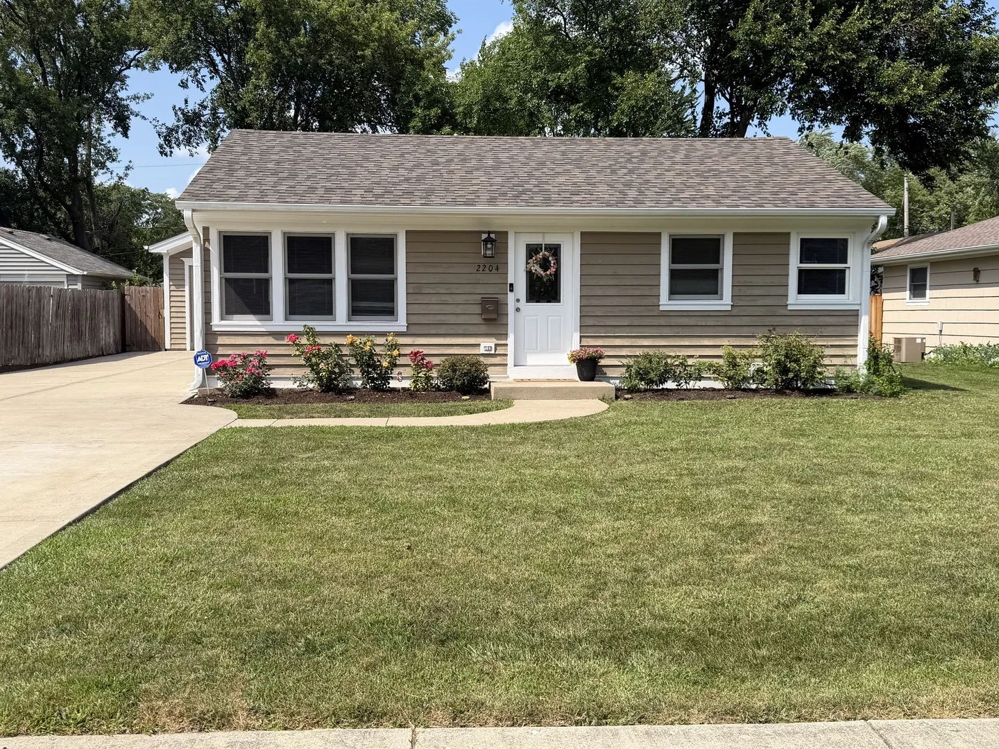 2204 Campbell St, ,  60008, USA 60008-Rolling Meadows-IL