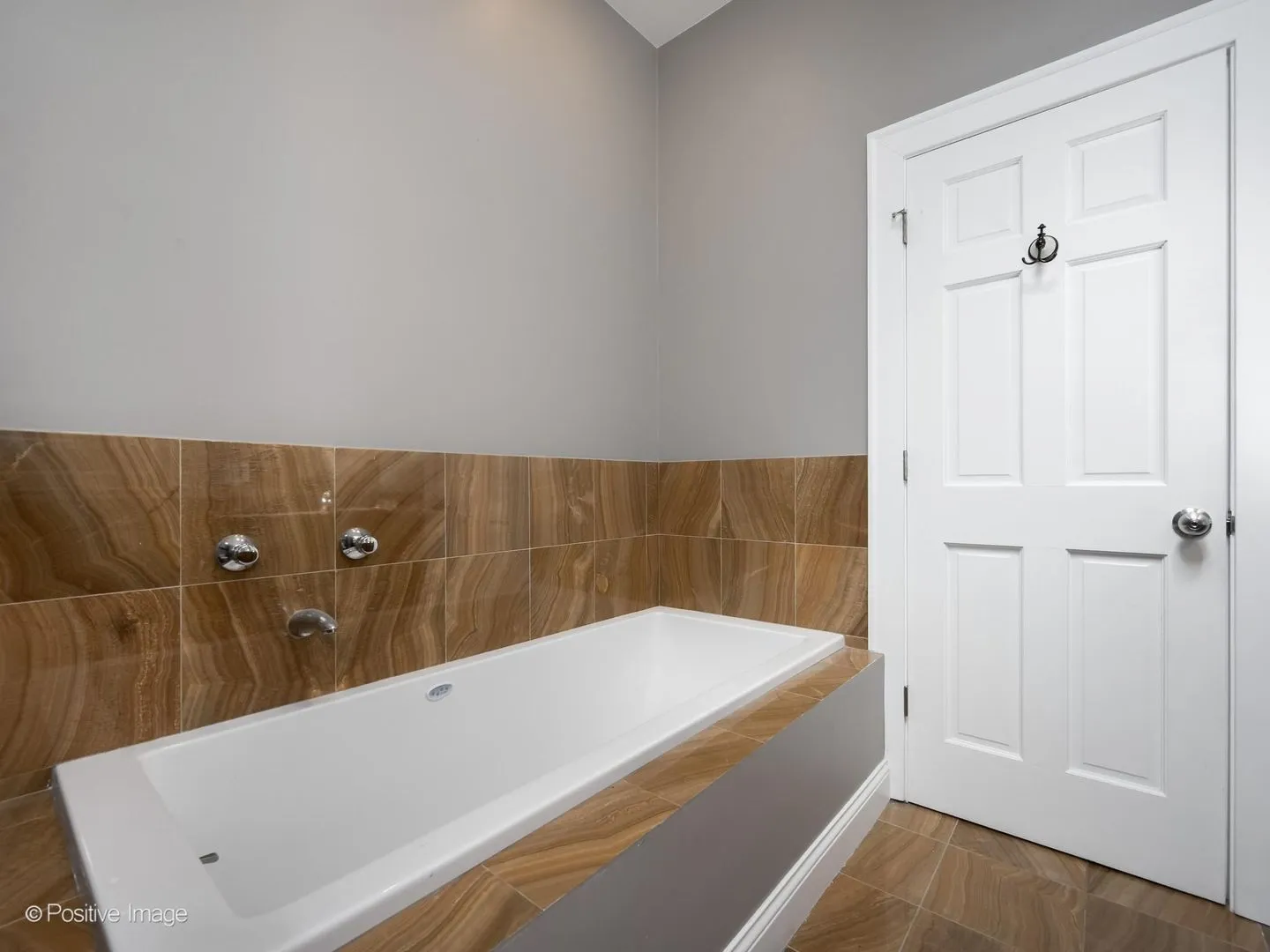 2120 W Race Ave, , 60612, USA 60612-Chicago-IL