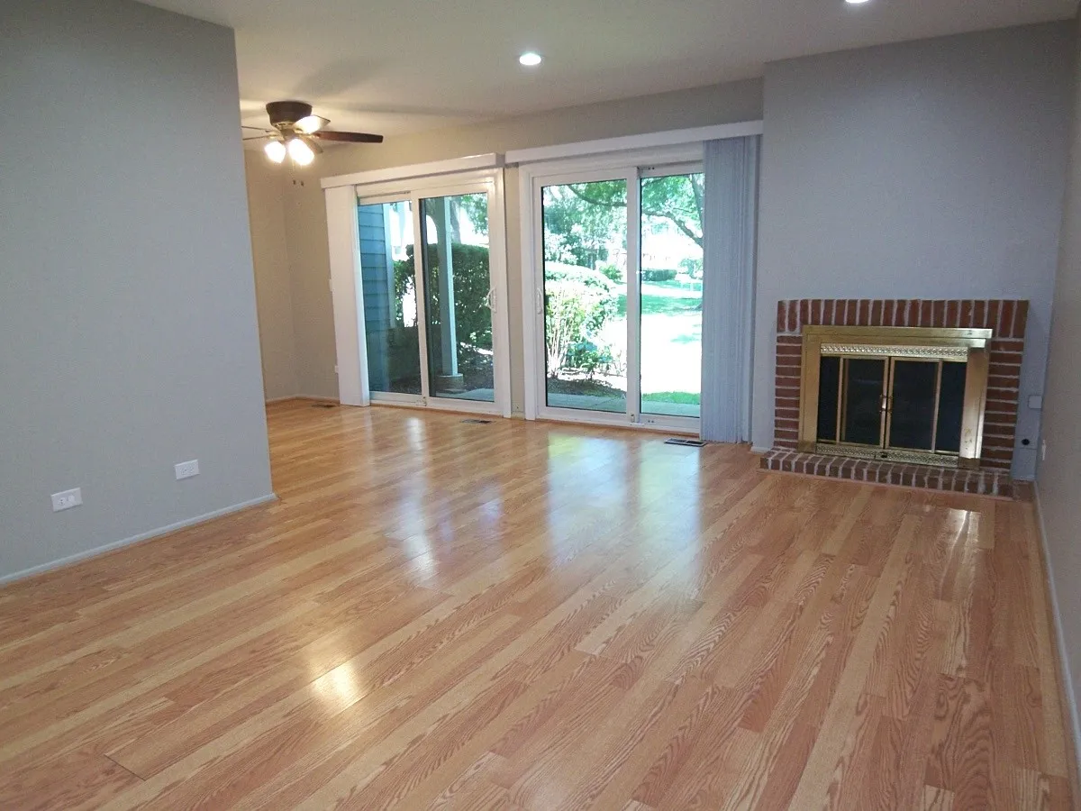 1546 Williamsburg Dr, ,  60193, USA 60193-Schaumburg-IL