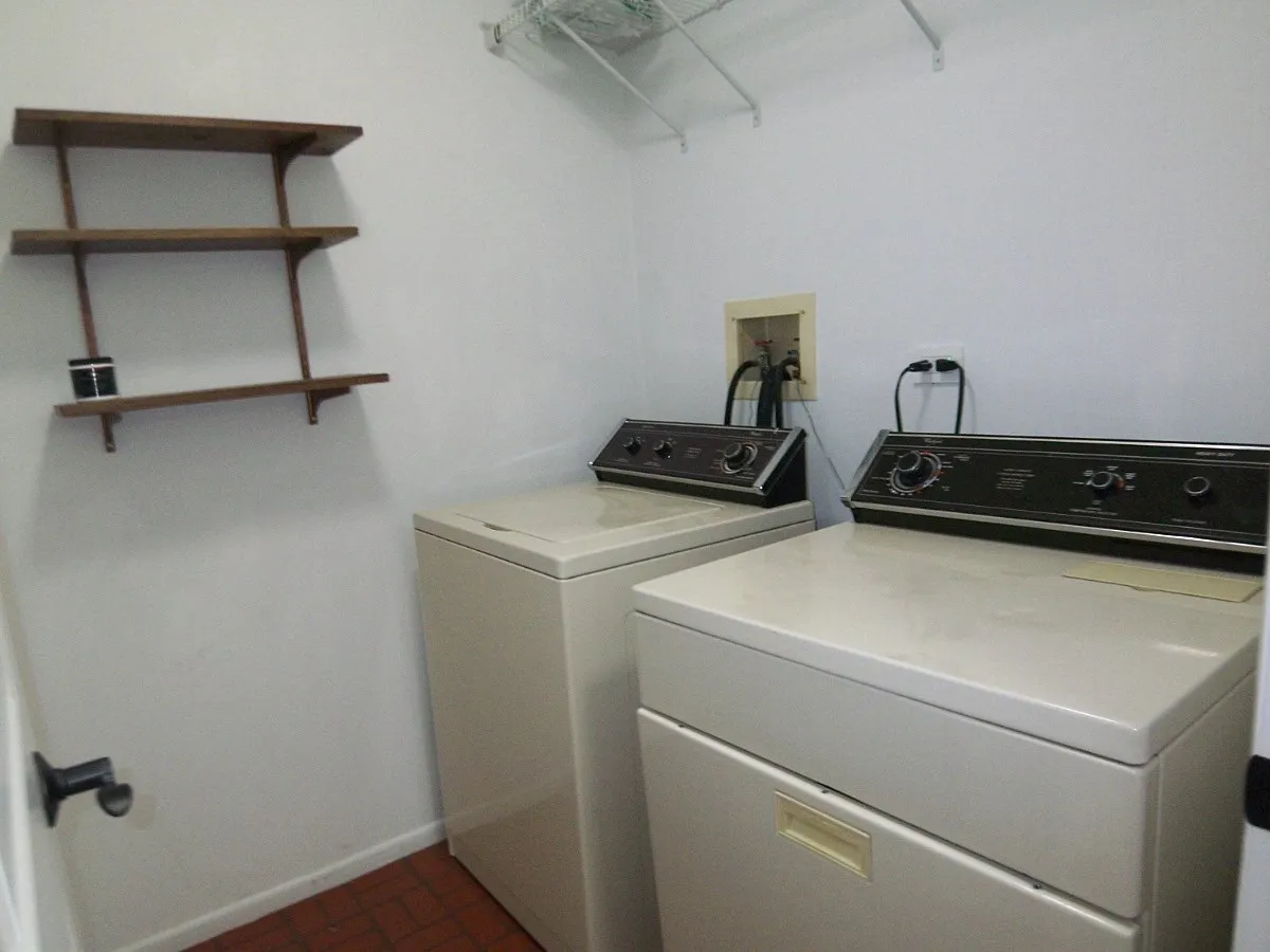 1546 Williamsburg Dr, ,  60193, USA 60193-Schaumburg-IL