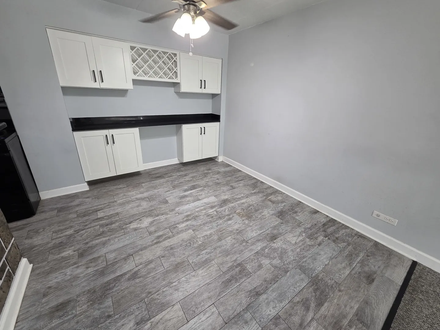 220 S Roselle Rd, ,  60193, USA 60193-Schaumburg-IL
