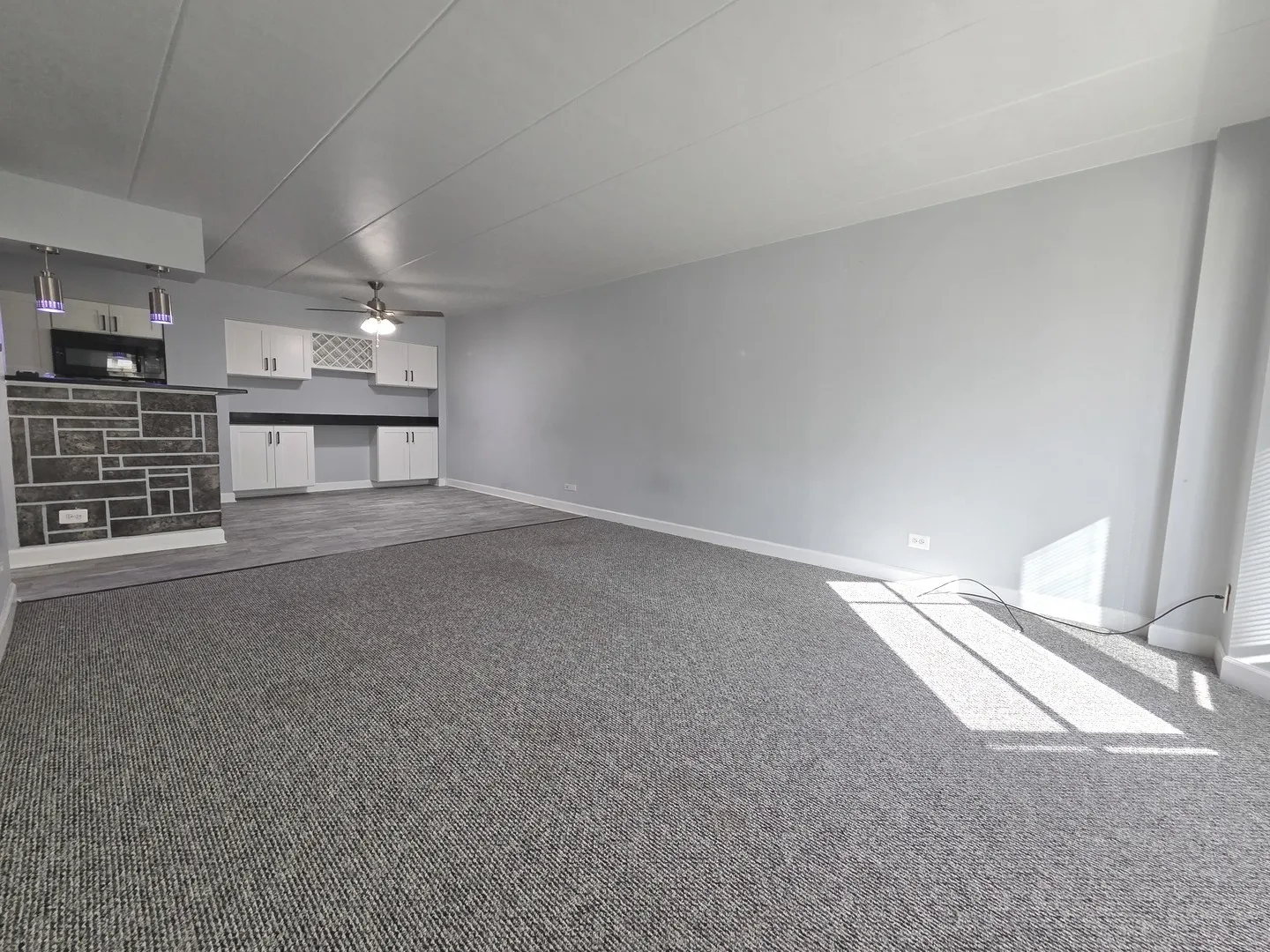 220 S Roselle Rd, ,  60193, USA 60193-Schaumburg-IL