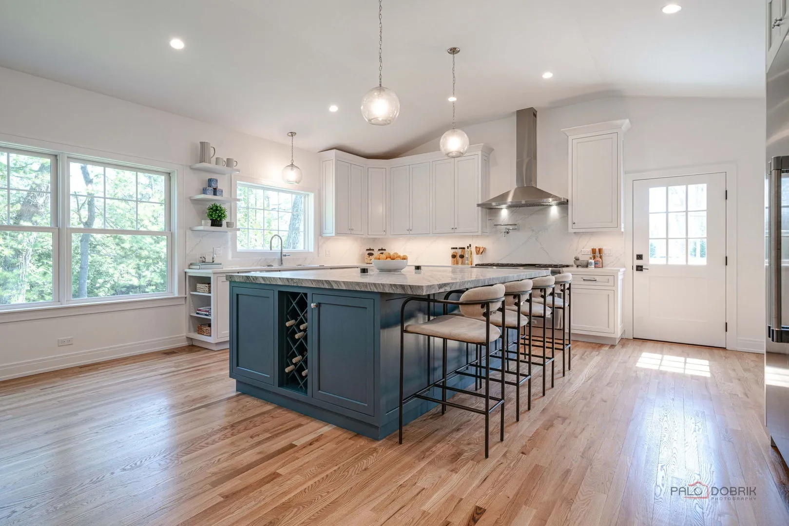 707 Brierhill Rd, ,  60015, USA 60015-Deerfield-IL