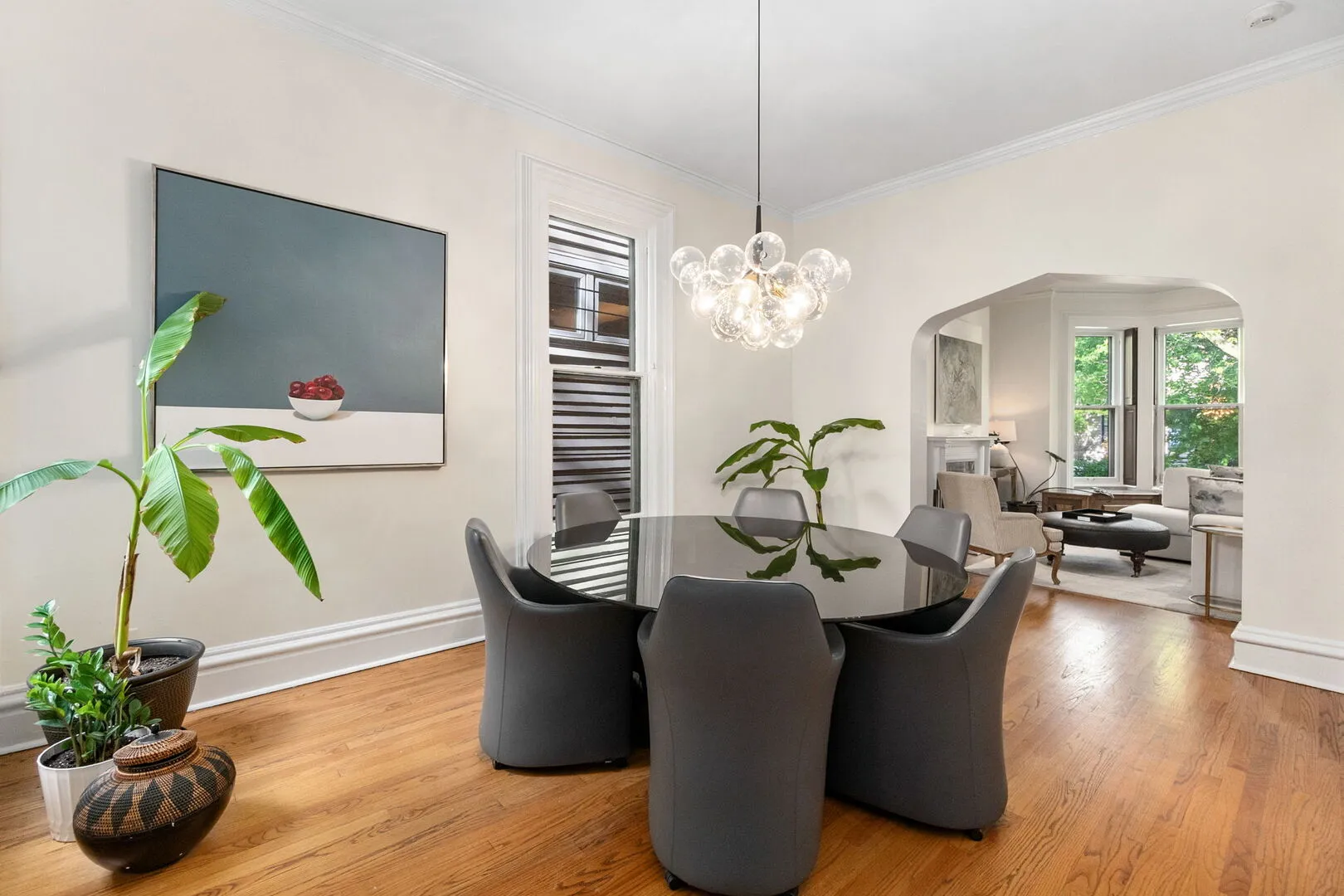 2112 N Dayton St, ,  60614, USA 60614-Chicago-IL