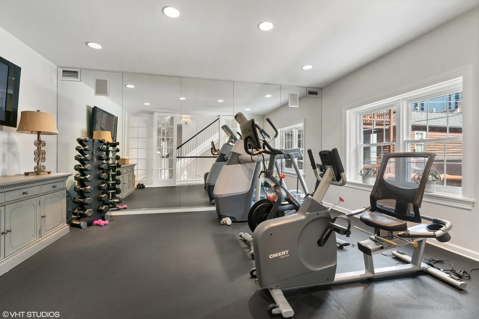 38 E Elm St, , 60611, USA 60611-Chicago-IL