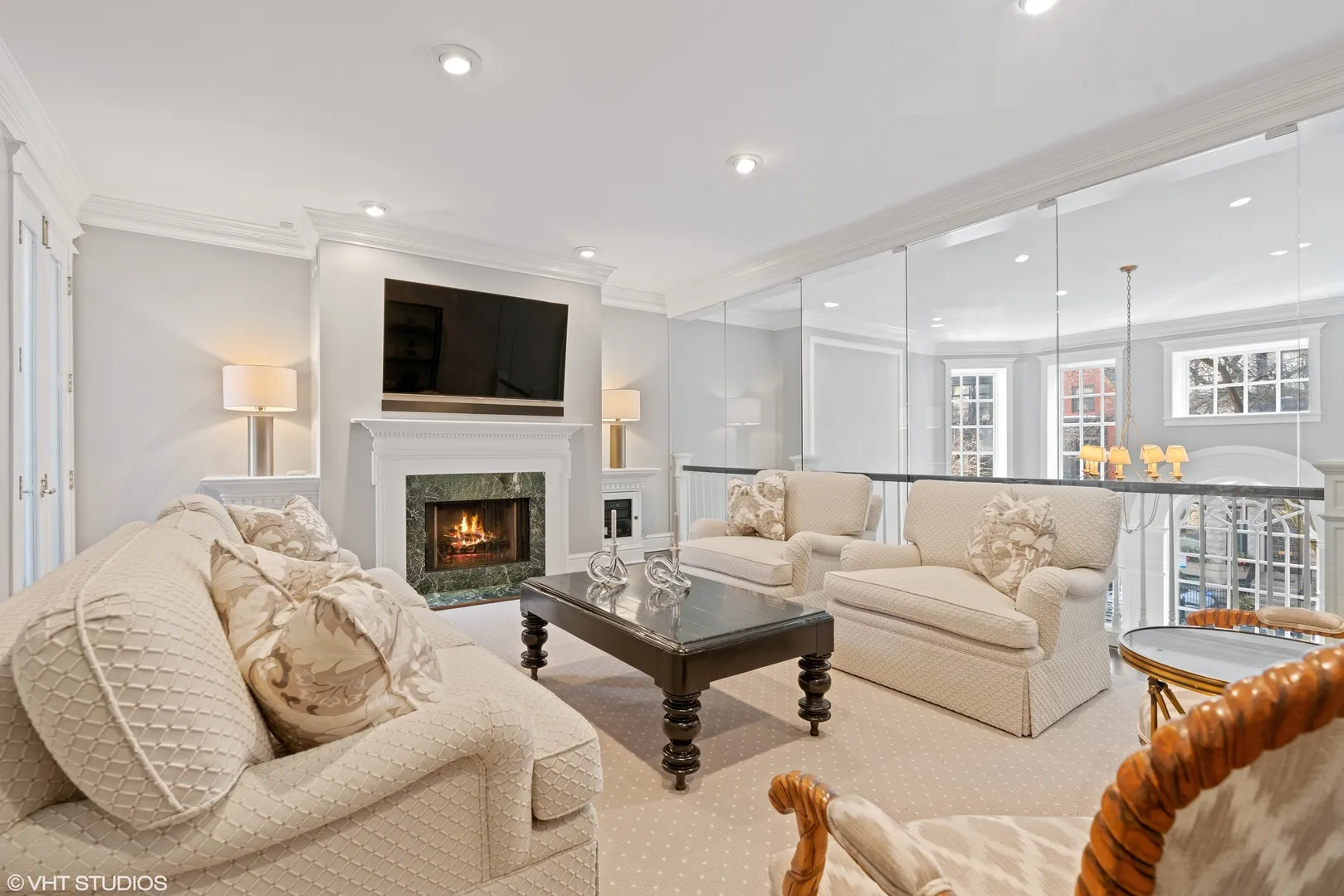 38 E Elm St, , 60611, USA 60611-Chicago-IL