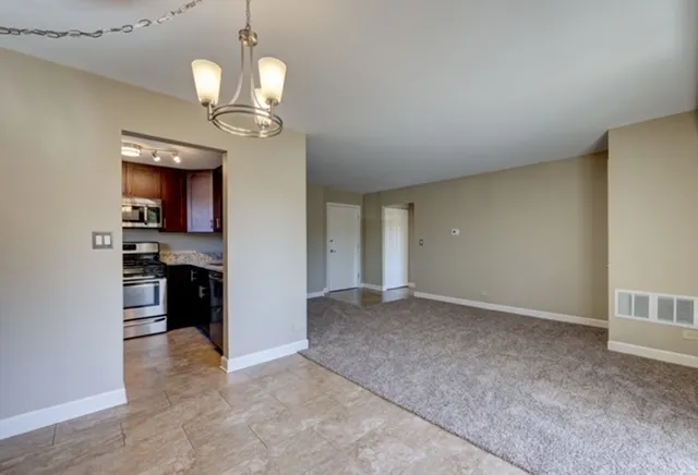 1460 Fairlane Dr, ,  60193, USA 60193-Schaumburg-IL