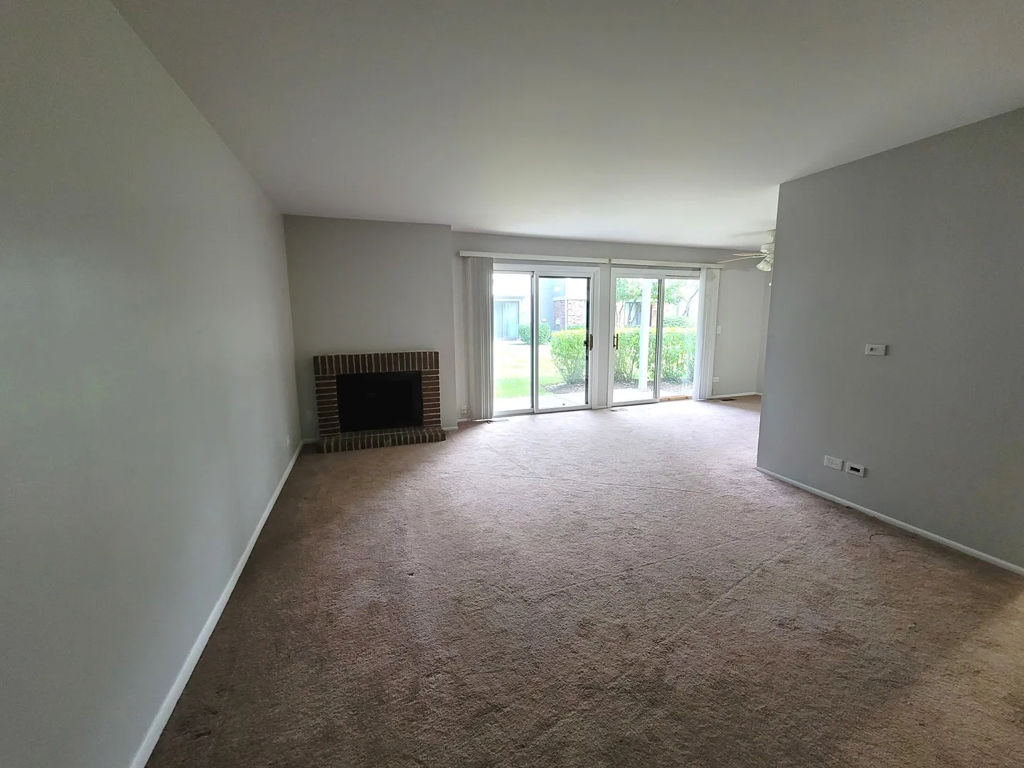 1460 7 Pines Rd, ,  60193, USA 60193-Schaumburg-IL