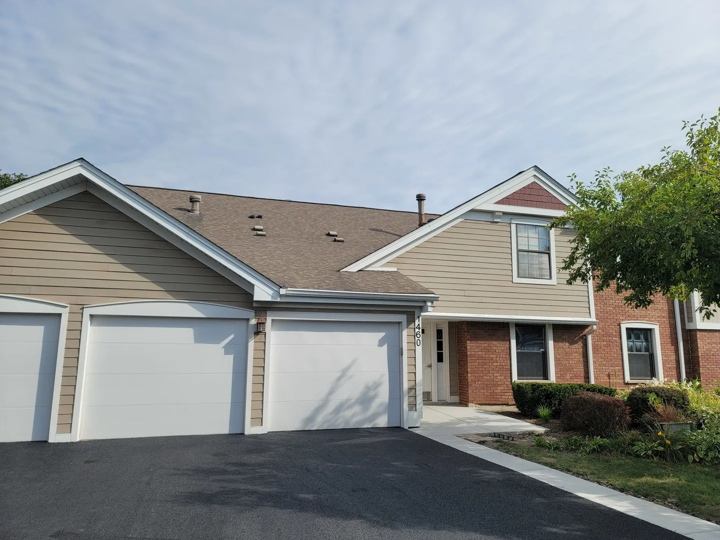 1460 7 Pines Rd, ,  60193, USA 60193-Schaumburg-IL