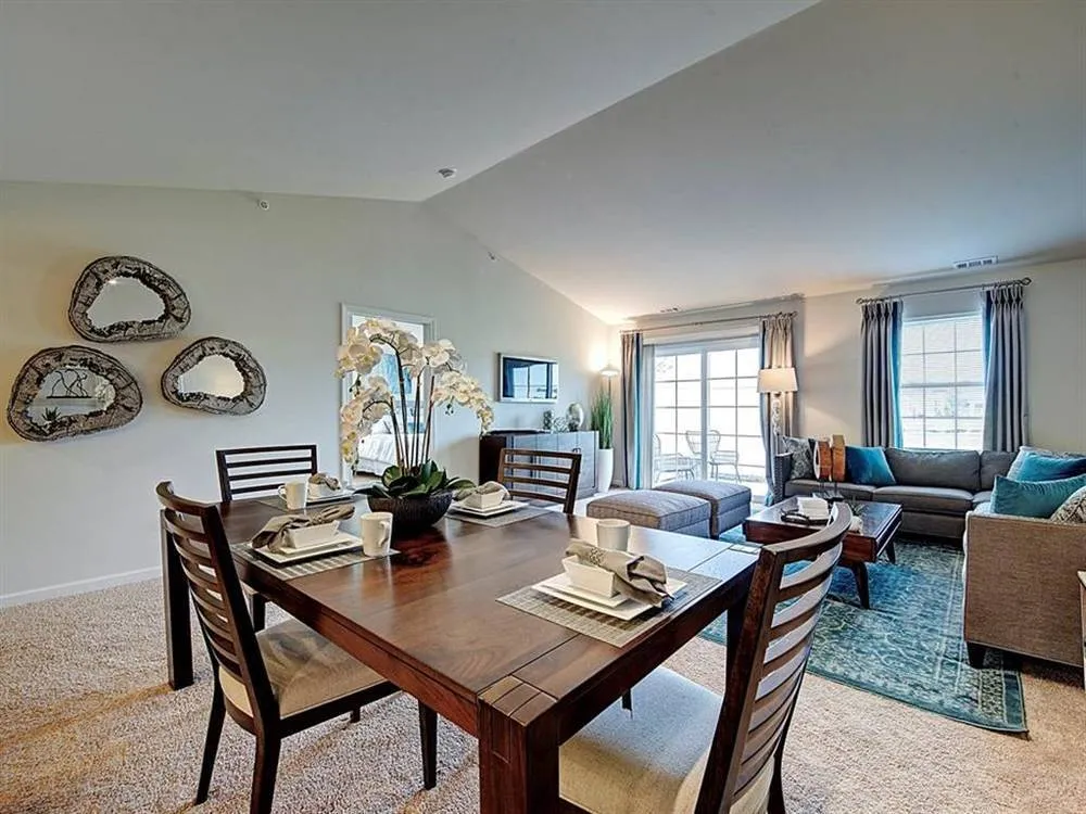 4238 Pond Willow Rd, , 60564, USA 60564-Naperville-IL