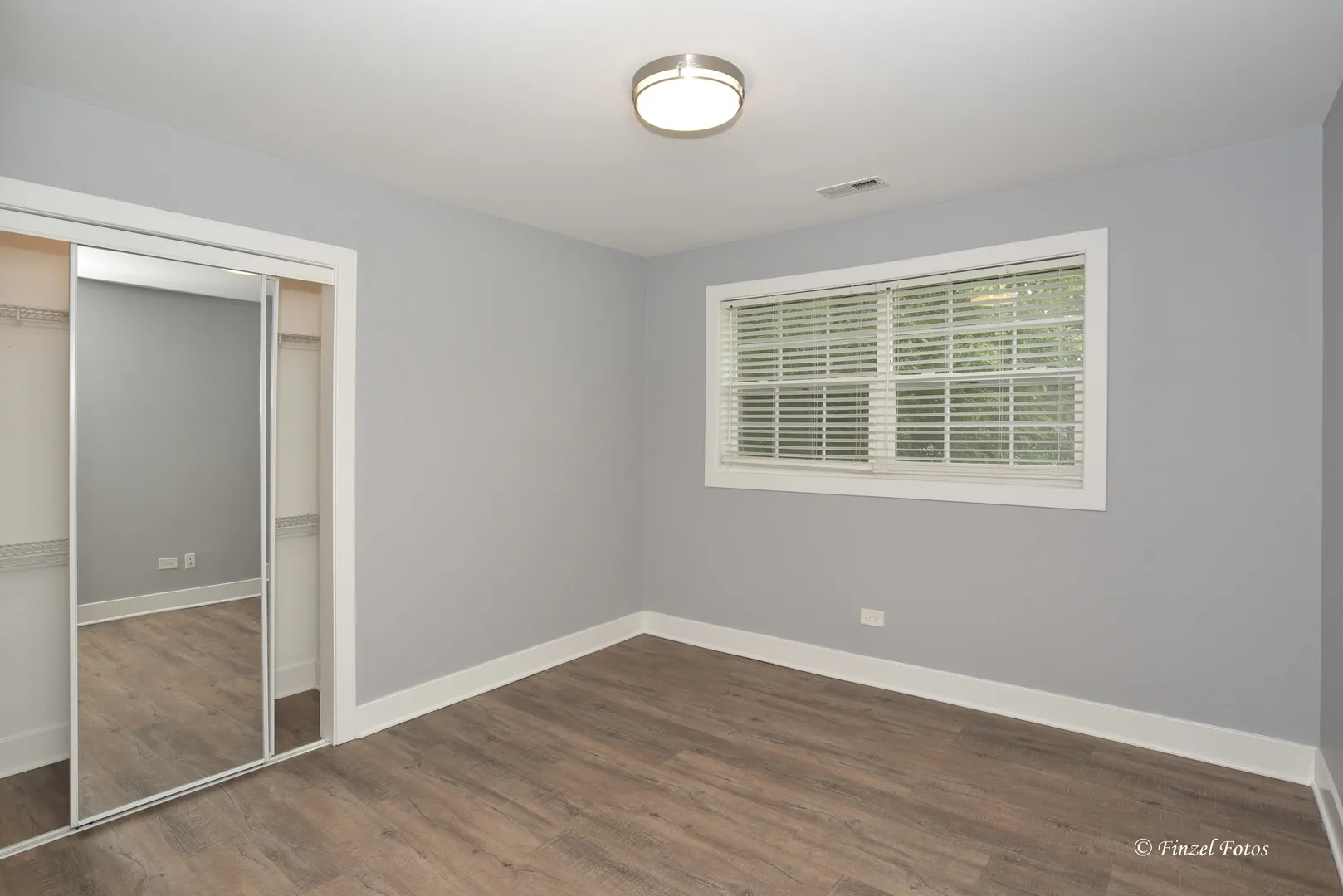 336 E Russell St, ,  60010, USA 60010-Barrington-IL