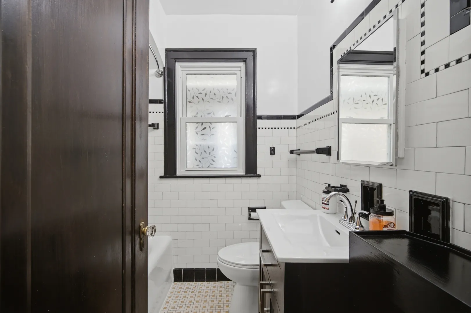 7236 W Pratt Ave, ,  60631, USA 60631-Chicago-IL