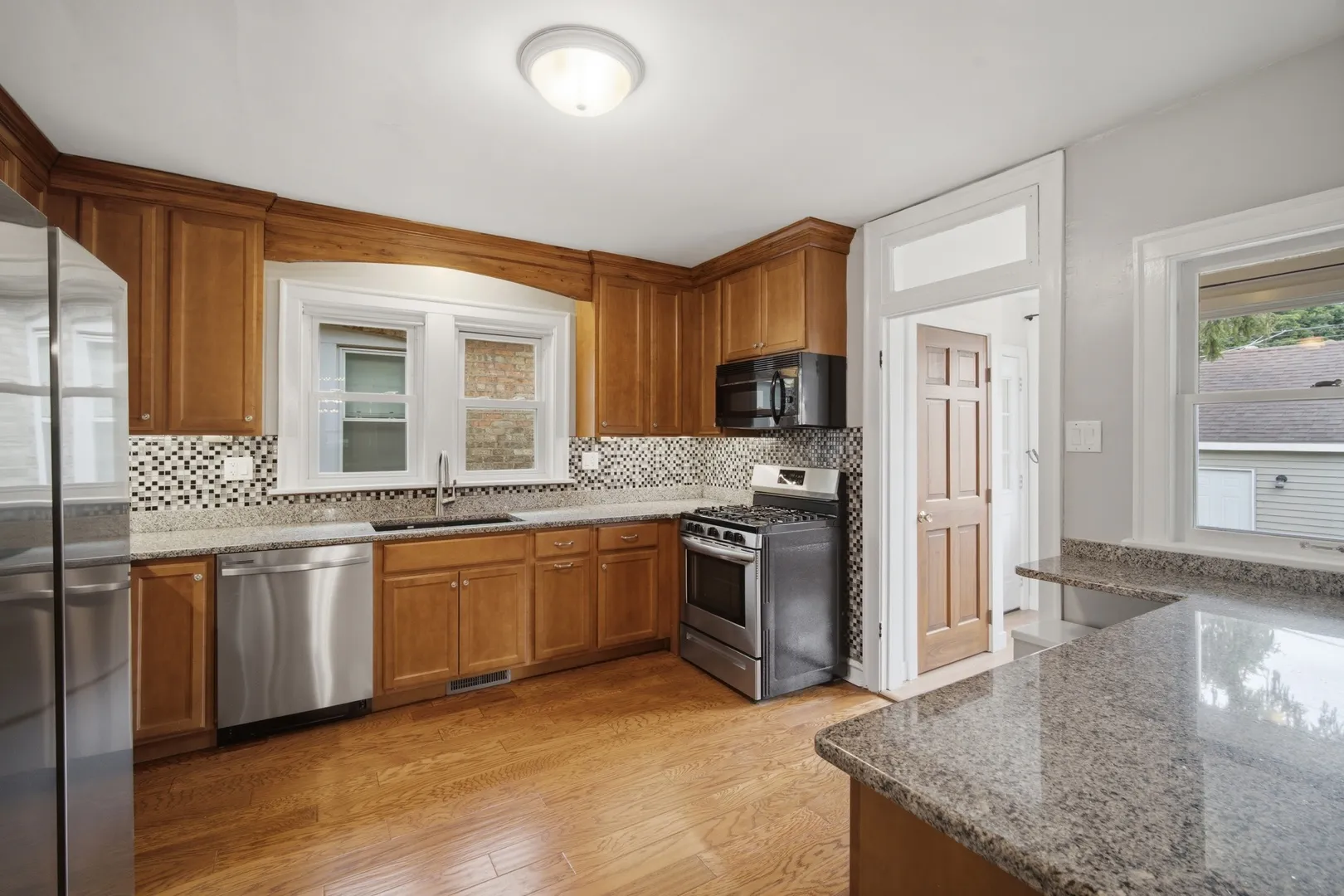 7236 W Pratt Ave, ,  60631, USA 60631-Chicago-IL