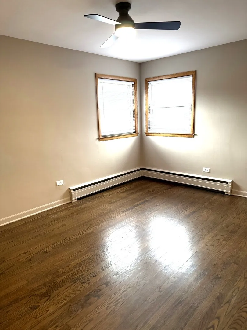 7538 Waukegan Rd, , 60714, USA 60714-Niles-IL