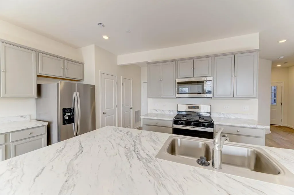 2235 Horseshoe Cir, , 60564, USA 60564-Naperville-IL