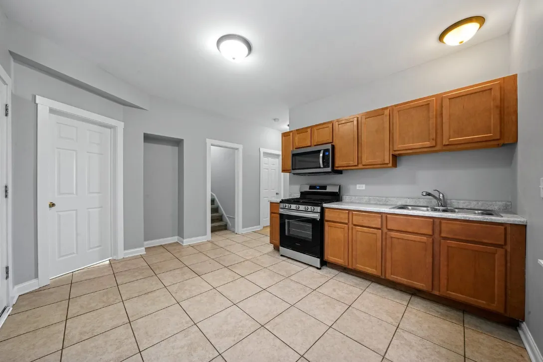 1532 S Lombard Ave, ,  60402, USA 60402-Berwyn-IL