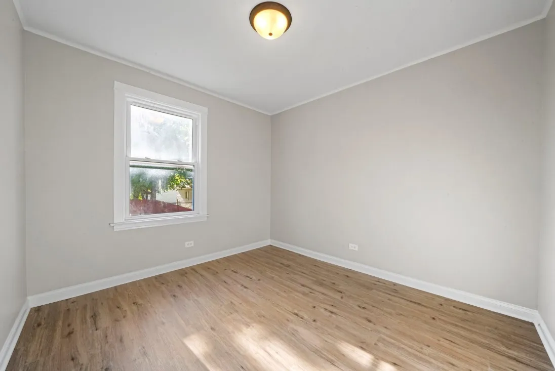 1532 S Lombard Ave, ,  60402, USA 60402-Berwyn-IL