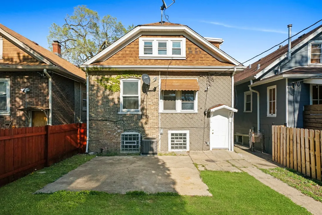 1532 S Lombard Ave, ,  60402, USA 60402-Berwyn-IL