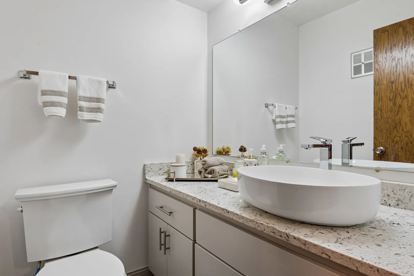 3701 Keenan Ln, ,  60026, USA 60026-Glenview-IL