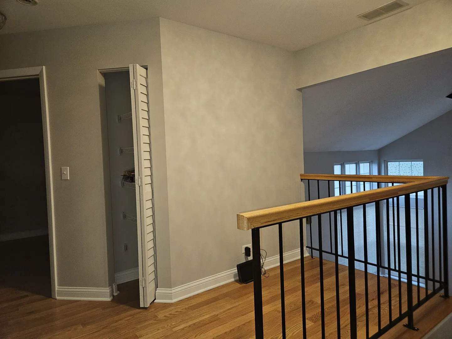 1 Linden Ct, ,  60177, USA 60177-South Elgin-IL