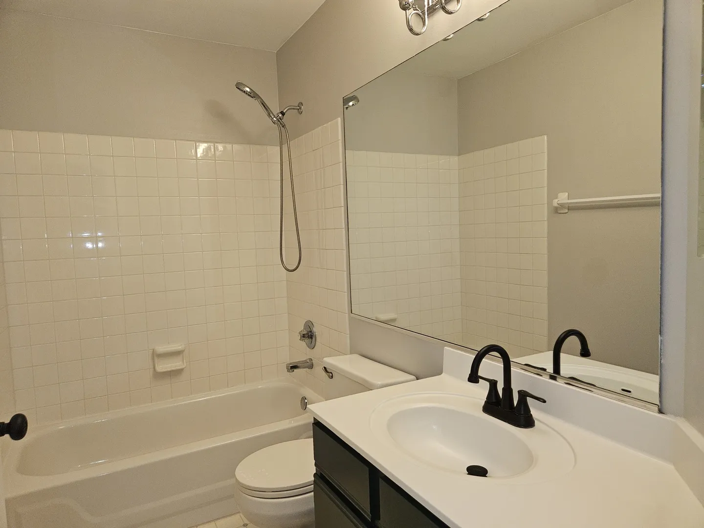 1 Linden Ct, ,  60177, USA 60177-South Elgin-IL