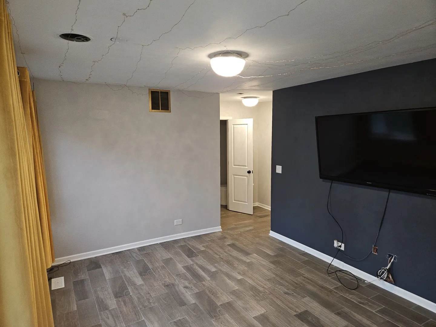 1 Linden Ct, ,  60177, USA 60177-South Elgin-IL