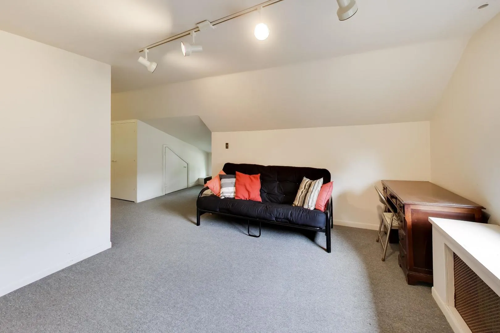 2624 Thayer St, ,  60201, USA 60201-Evanston-IL