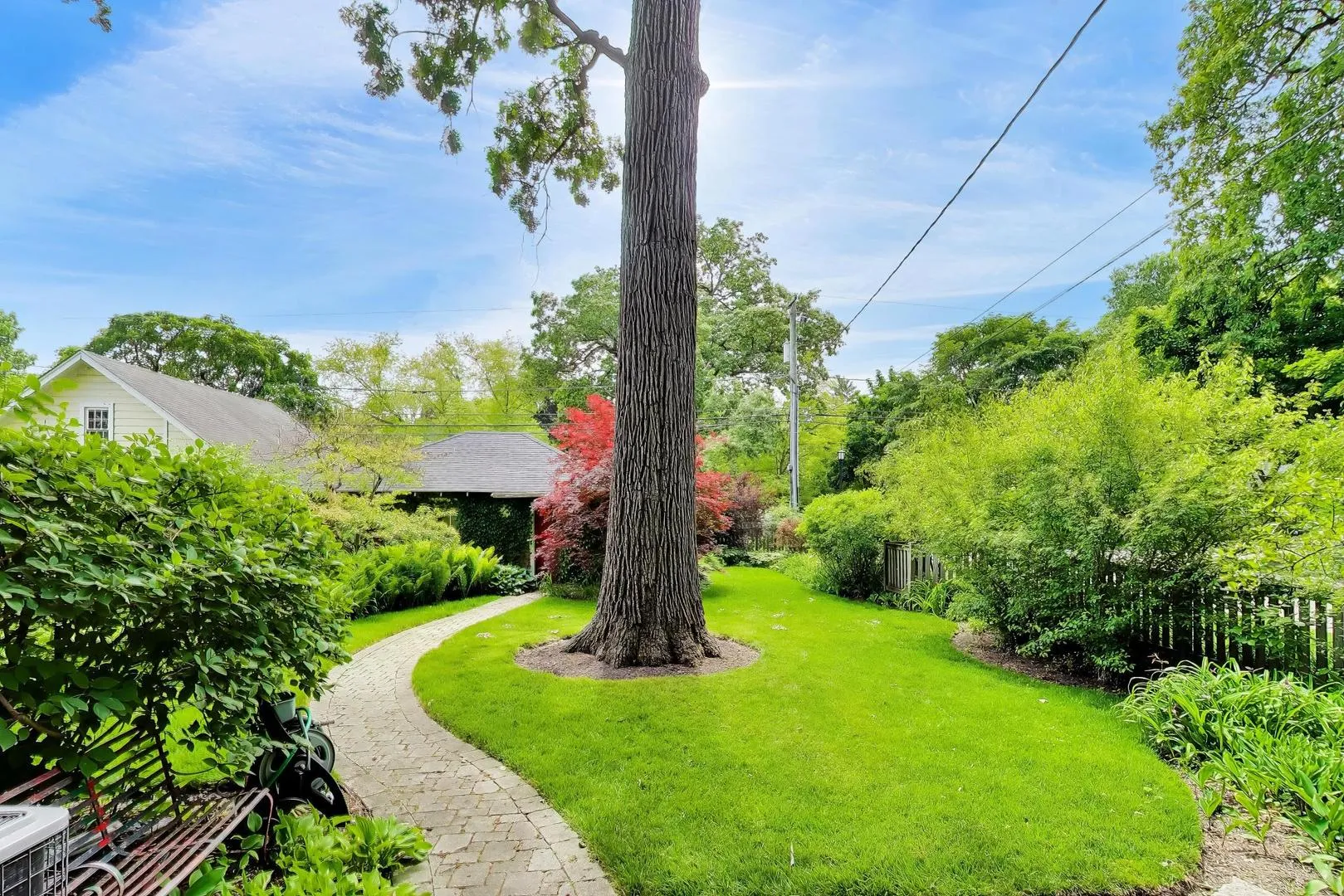 2624 Thayer St, ,  60201, USA 60201-Evanston-IL