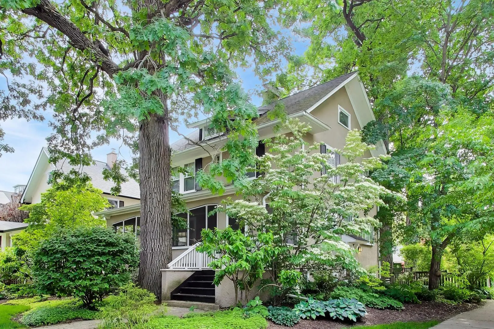 2624 Thayer St, ,  60201, USA 60201-Evanston-IL
