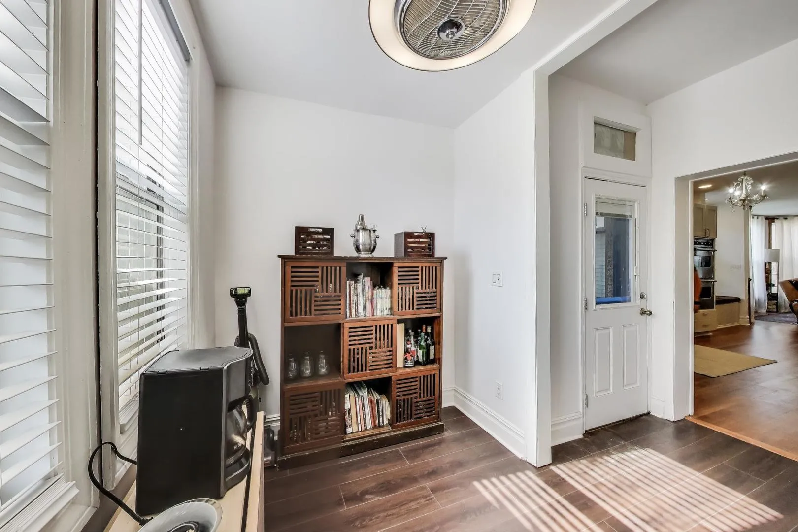 4553 S Ellis Ave, , 60653, USA 60653-Chicago-IL