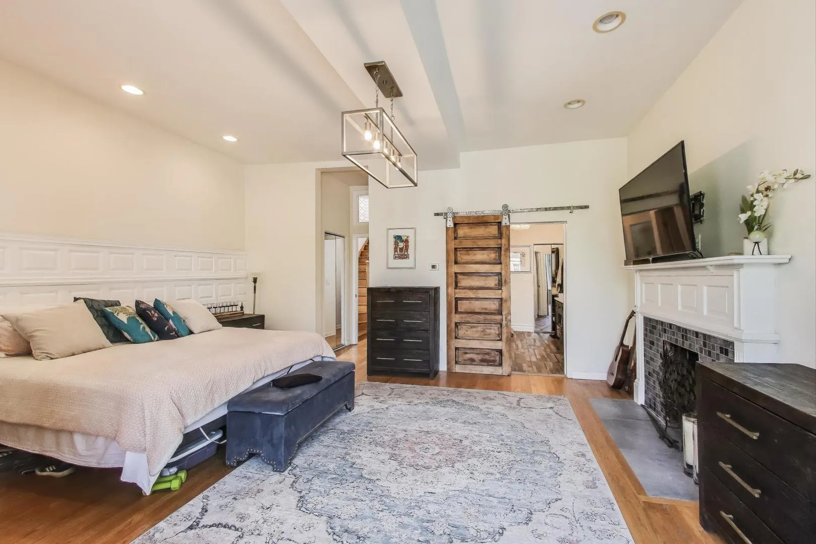4553 S Ellis Ave, , 60653, USA 60653-Chicago-IL