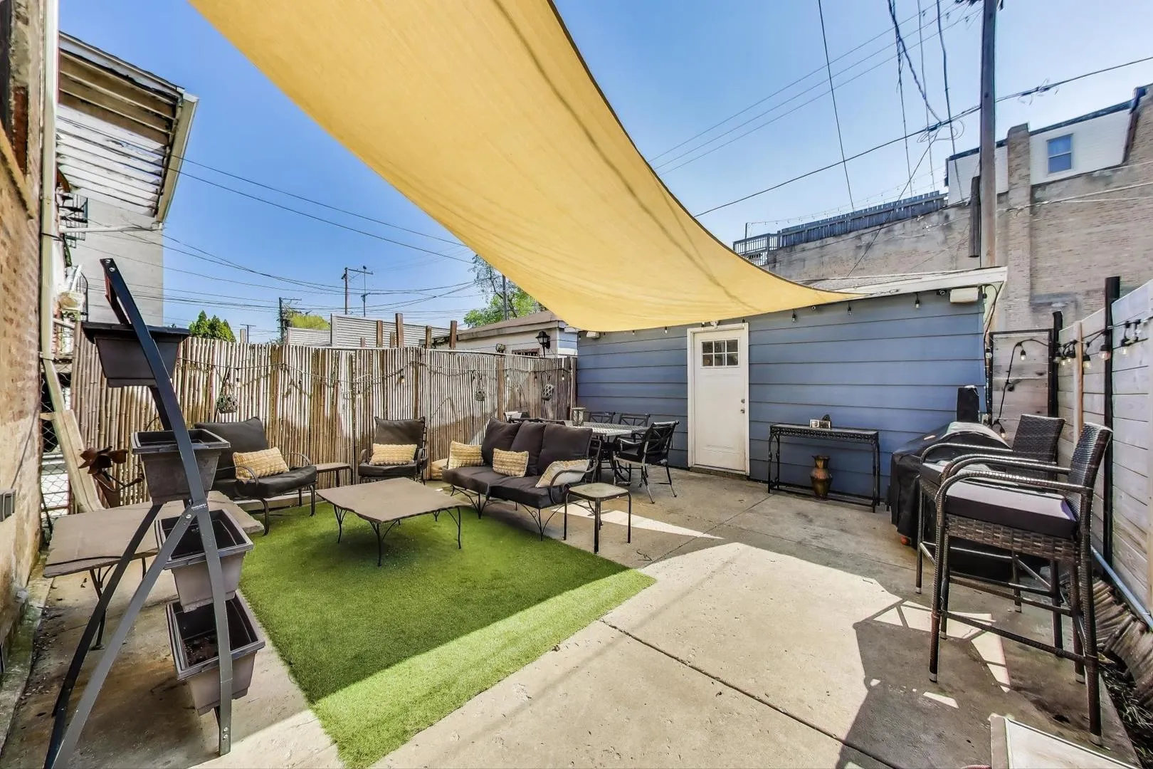 4553 S Ellis Ave, , 60653, USA 60653-Chicago-IL