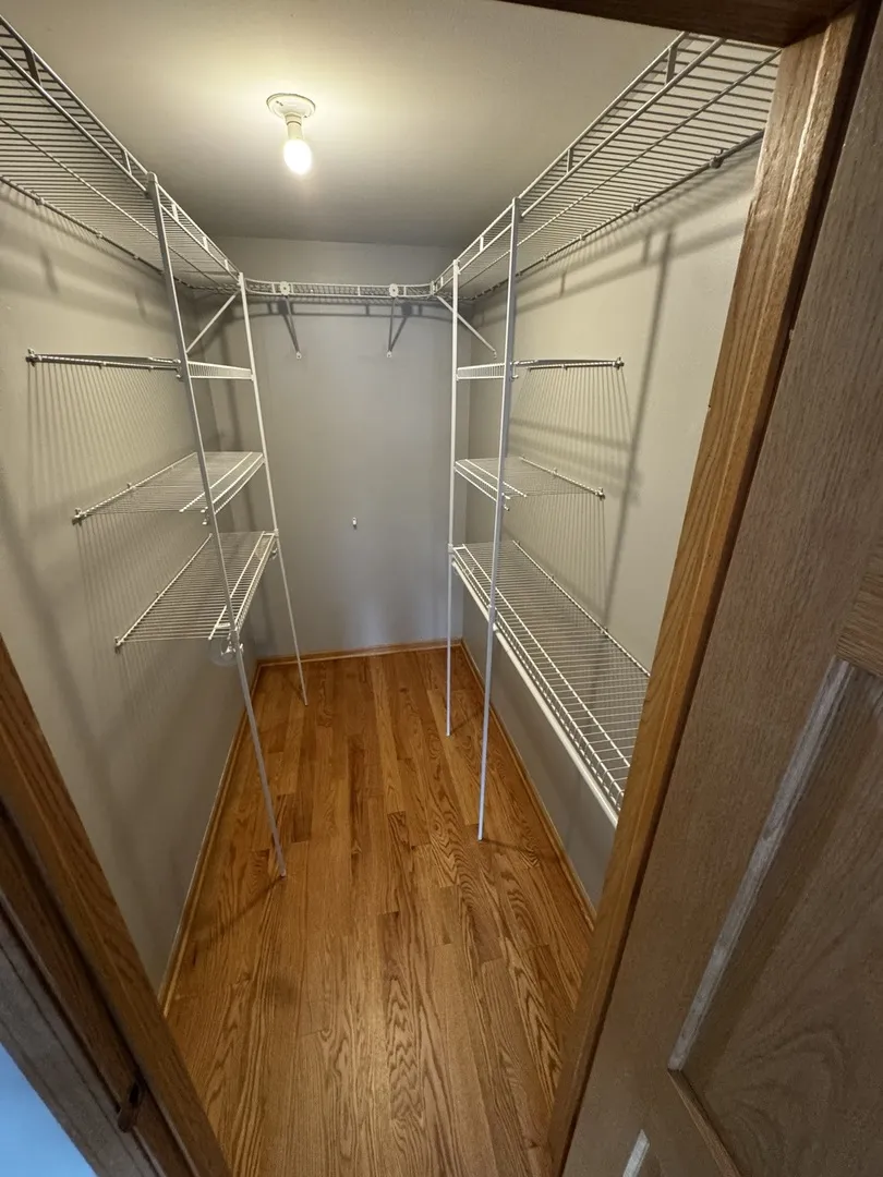 786 Greenwood Rd, , 60062, USA 60062-Northbrook-IL