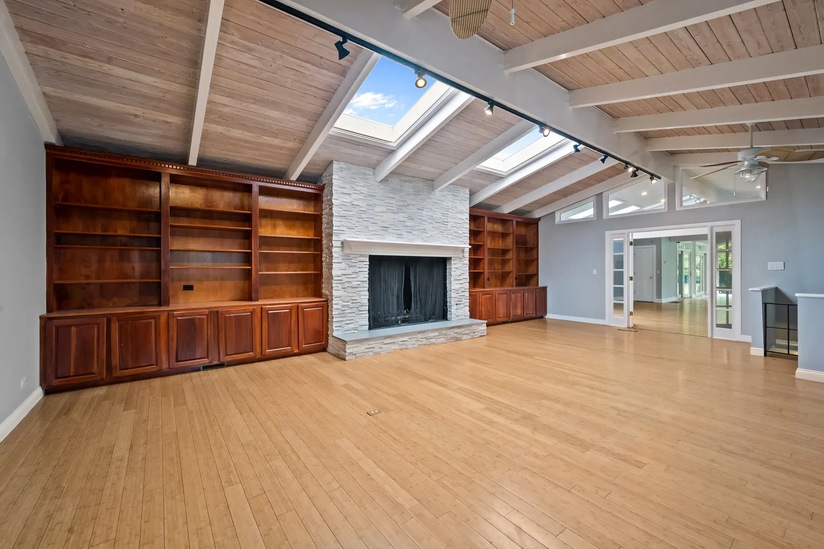 1161 Winwood Dr, , 60045, USA 60045-Lake Forest-IL