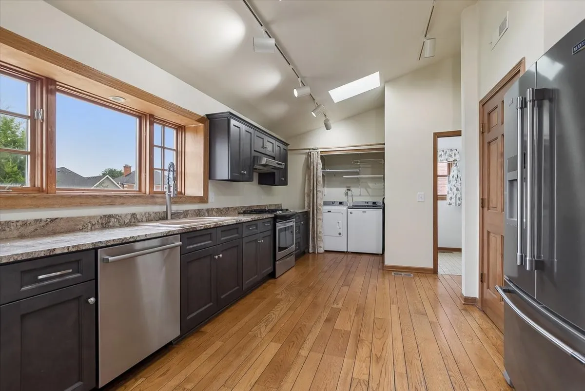 1858 Princeton Cir, , 60565, USA 60565-Naperville-IL