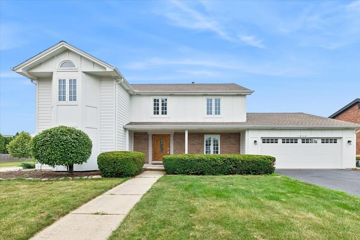 1858 Princeton Cir, , 60565, USA 60565-Naperville-IL