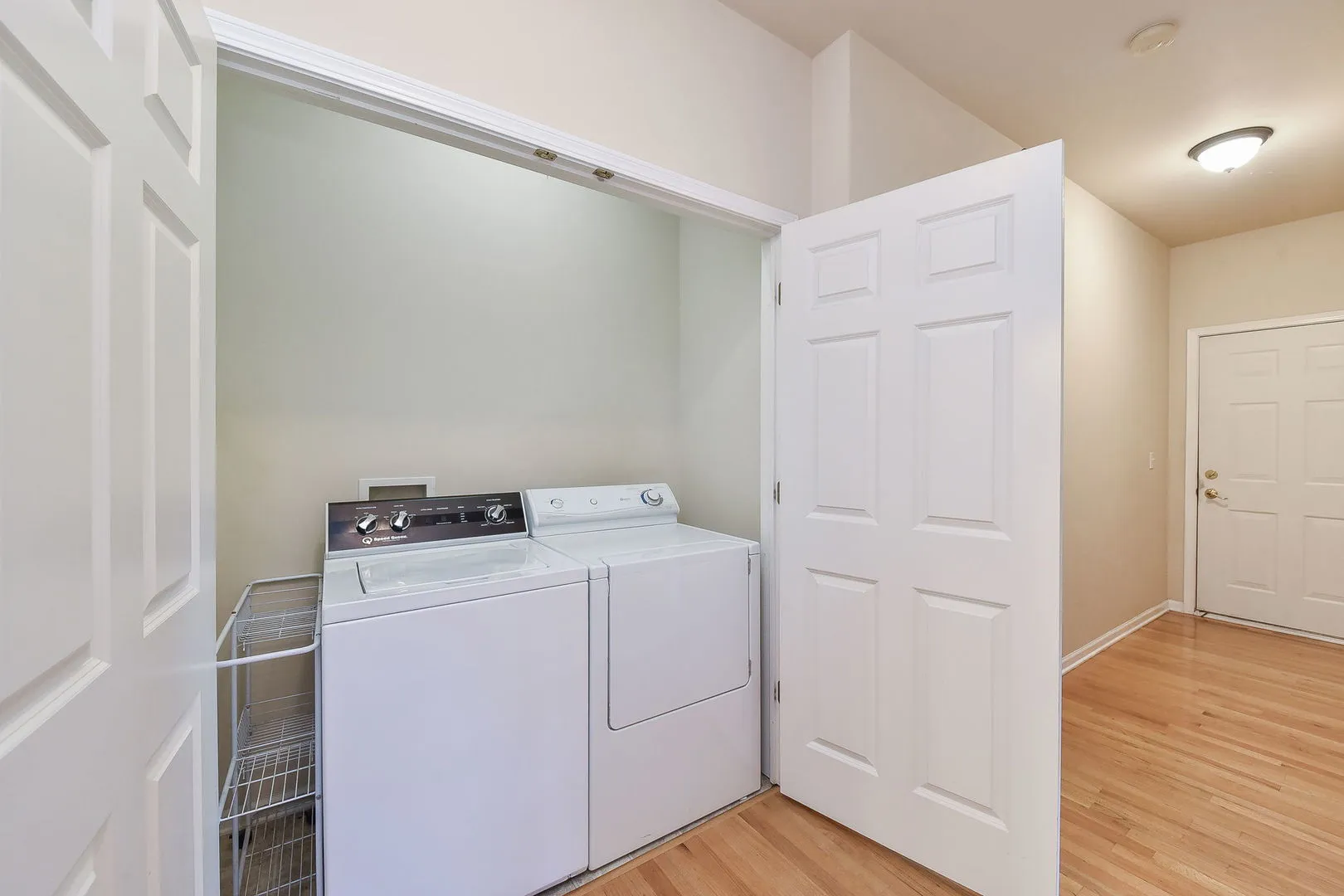 4N382 Mark Twain St, ,  60175, USA 60175-St. Charles-IL